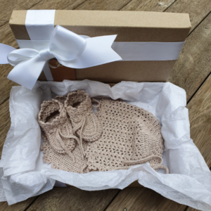 Lilac Bonnet Gift Set / Newborn